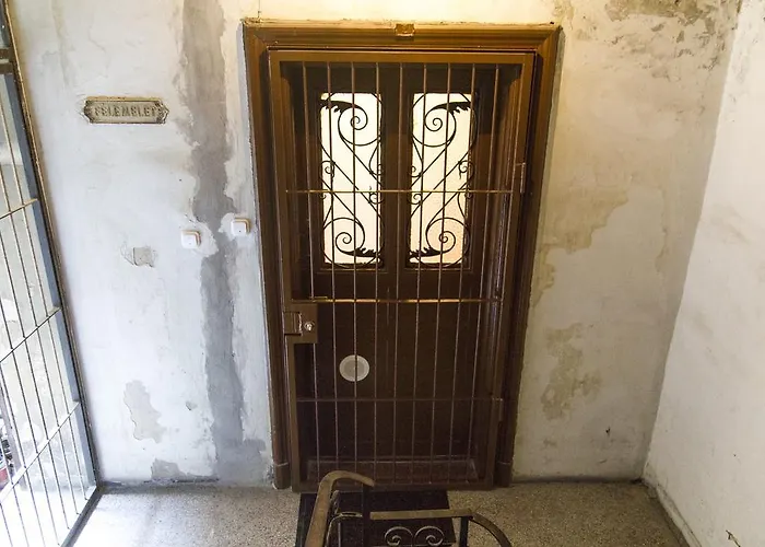 Authentic Budapeşte